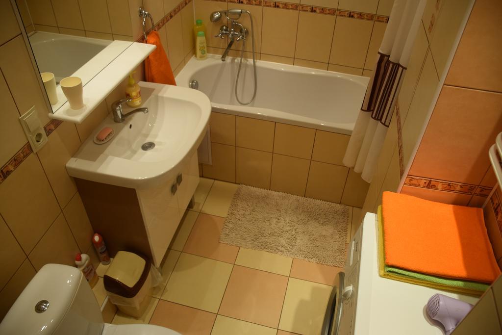 Near Citadel Apartment Львов Номер фото